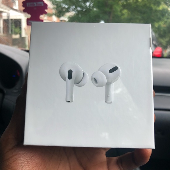 Apple AirPods Pro’s